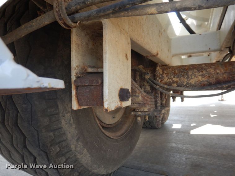 image for item MF9774 1995 Jay's Inc. BL-100-PD  vacuum excavator