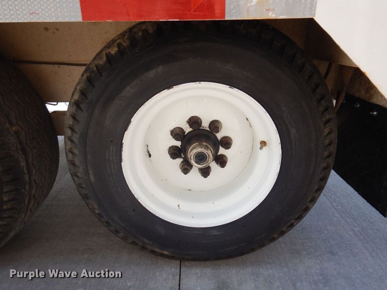 image for item MF9774 1995 Jay's Inc. BL-100-PD  vacuum excavator