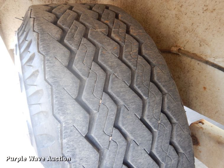 image for item MF9774 1995 Jay's Inc. BL-100-PD  vacuum excavator