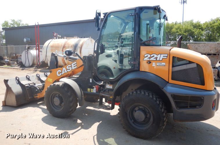 image for item MF9775 2018 Case 221F  wheel loader