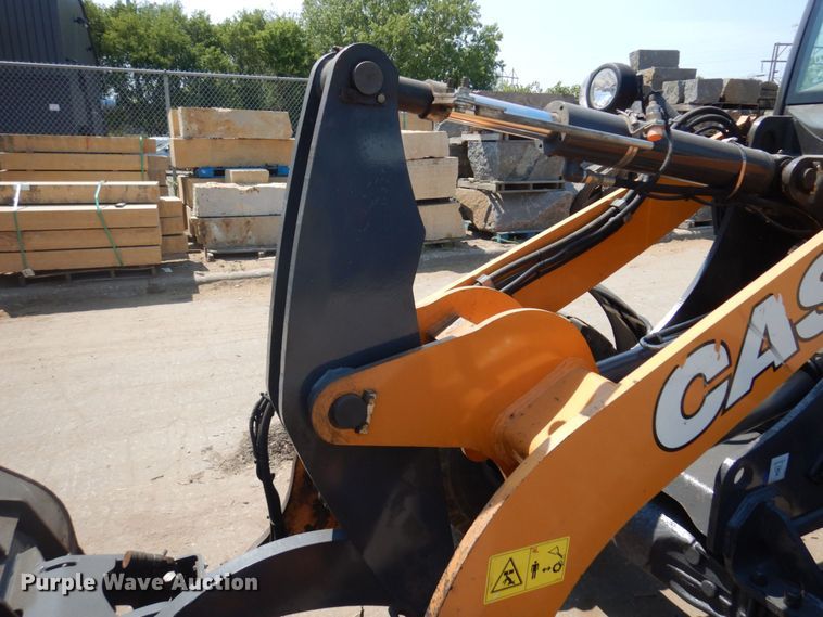 image for item MF9775 2018 Case 221F  wheel loader