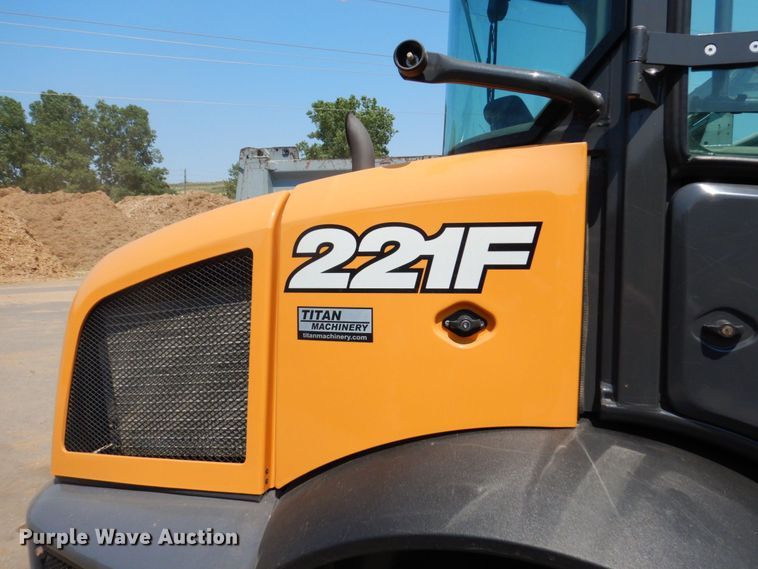 image for item MF9775 2018 Case 221F  wheel loader