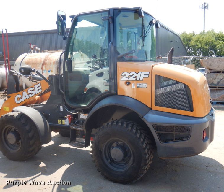 image for item MF9775 2018 Case 221F  wheel loader