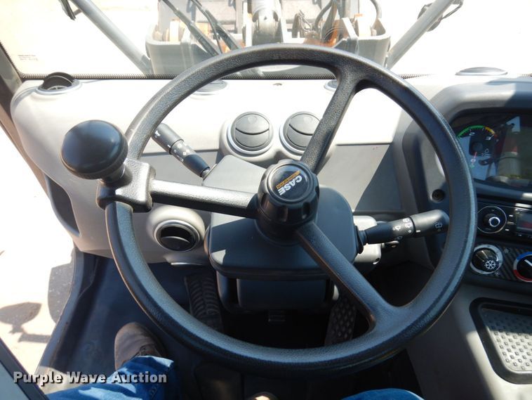 image for item MF9775 2018 Case 221F  wheel loader