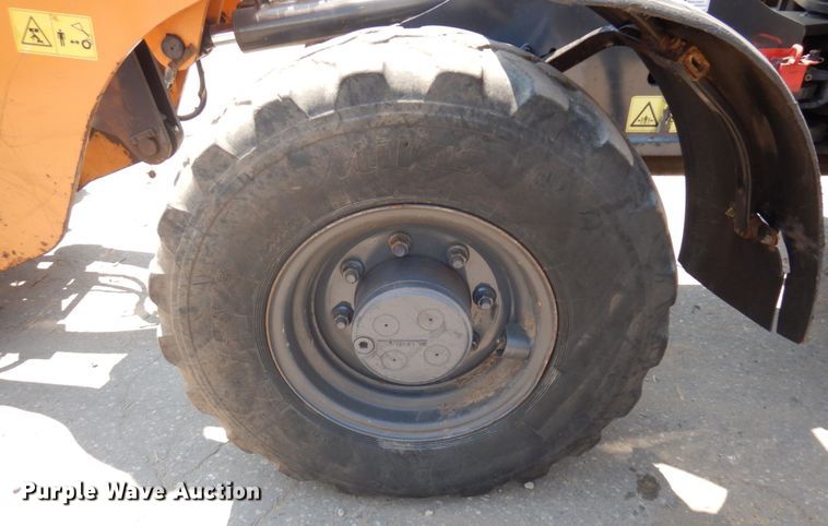 image for item MF9775 2018 Case 221F  wheel loader