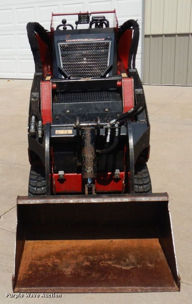 image for item MF9776 2016 Toro Dingo TX1000  compact utility loader