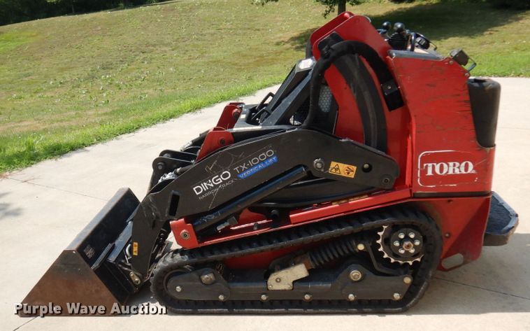 image for item MF9776 2016 Toro Dingo TX1000  compact utility loader