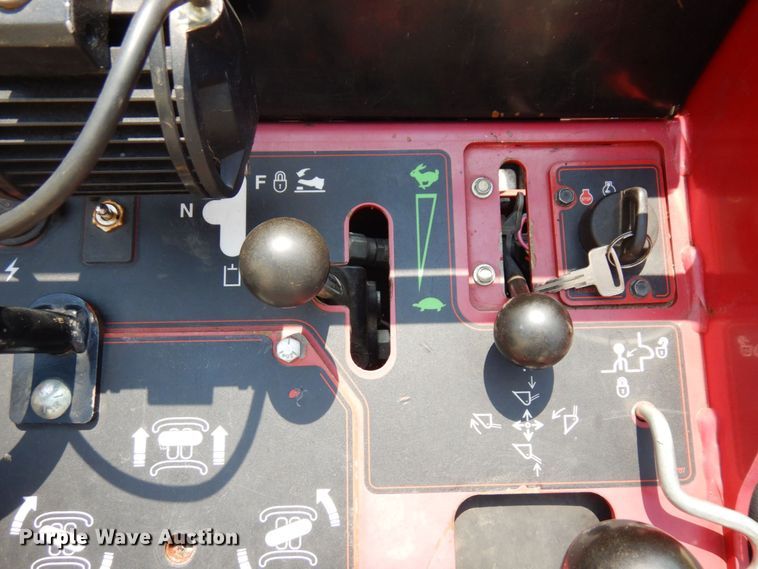 image for item MF9776 2016 Toro Dingo TX1000  compact utility loader