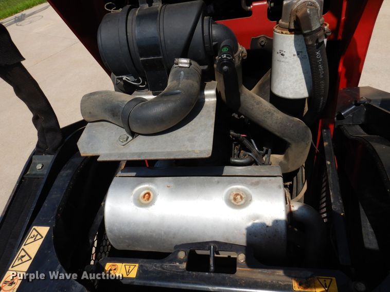 image for item MF9776 2016 Toro Dingo TX1000  compact utility loader