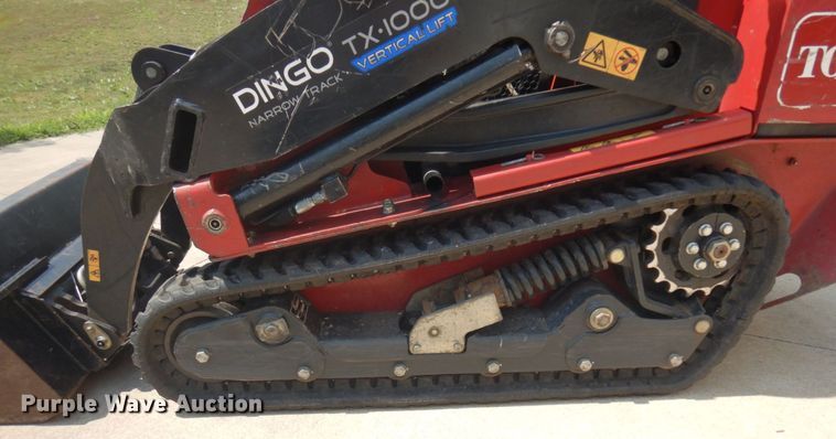 image for item MF9776 2016 Toro Dingo TX1000  compact utility loader