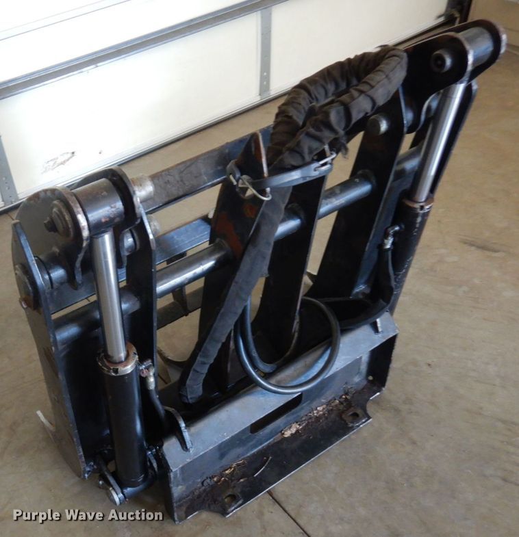 image for item MF9778 Titan  compact utility loader grapple bucket