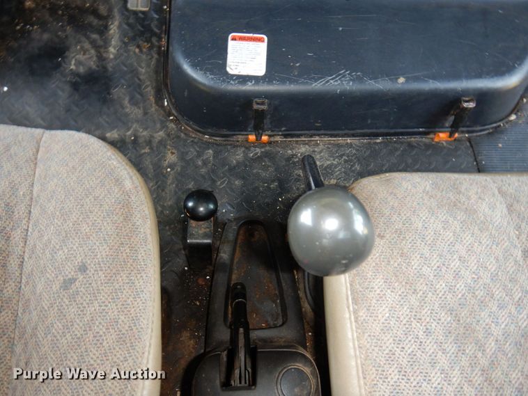 image for item MH9033 2008 GMC TopKick C7500  forestry bucket truck