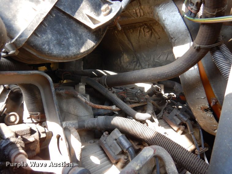 image for item MH9033 2008 GMC TopKick C7500  forestry bucket truck