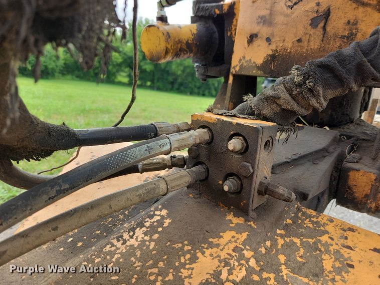 image for item MK9072 1992 Vermeer FLX115  vibratory cable plow