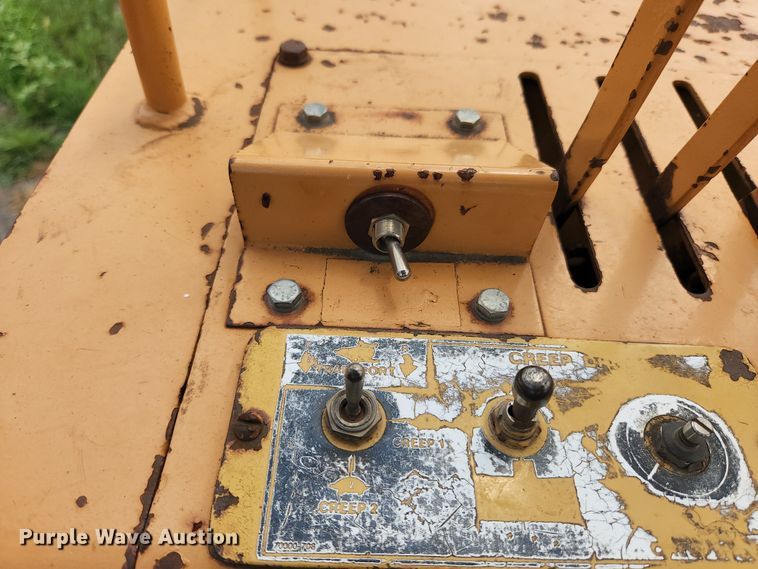 image for item MK9072 1992 Vermeer FLX115  vibratory cable plow