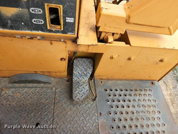 image for item MK9072 1992 Vermeer FLX115  vibratory cable plow