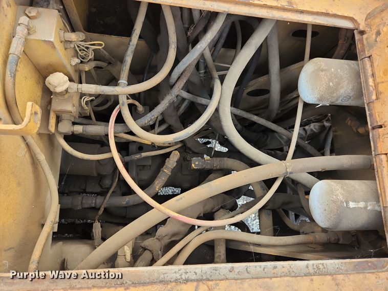 image for item MK9072 1992 Vermeer FLX115  vibratory cable plow