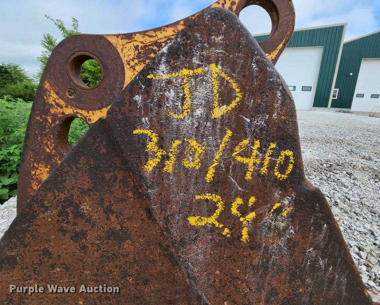 image for item MK9091 (2) buckets