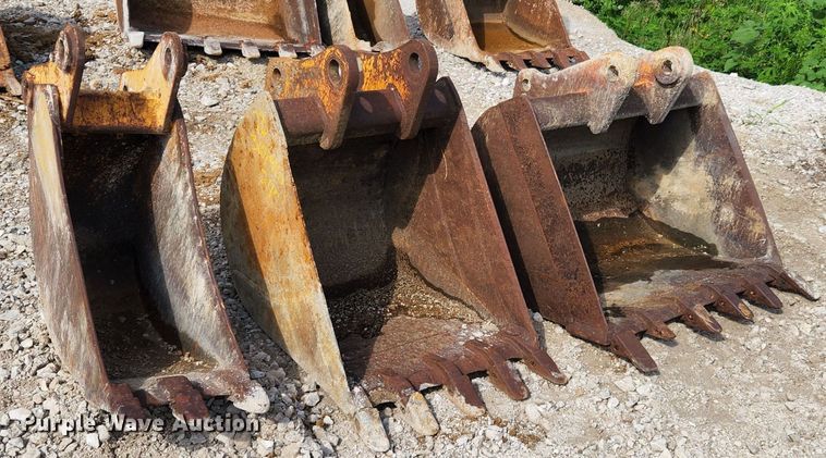 image for item MK9092 (3) buckets