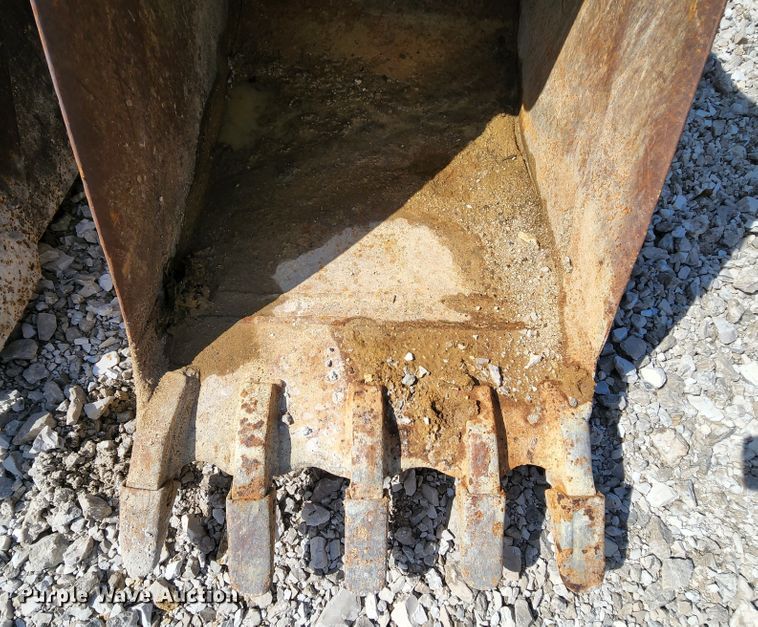 image for item MK9095 (2) buckets