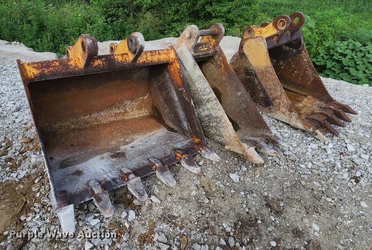 image for item MK9097 (3) buckets