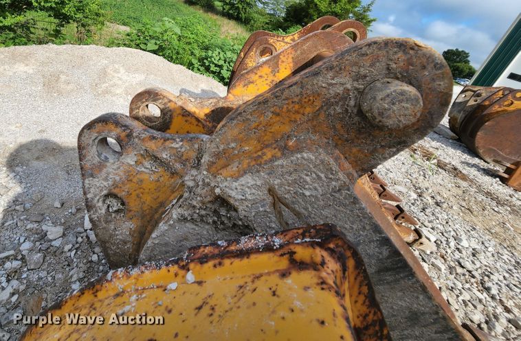 image for item MK9097 (3) buckets