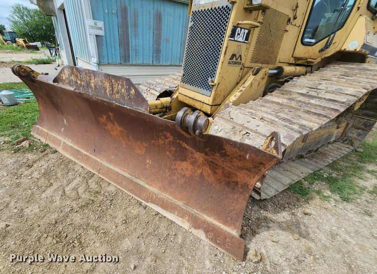 image for item MK9099 1993 Caterpillar D4H LGP  dozer
