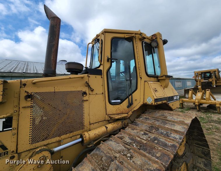 image for item MK9099 1993 Caterpillar D4H LGP  dozer