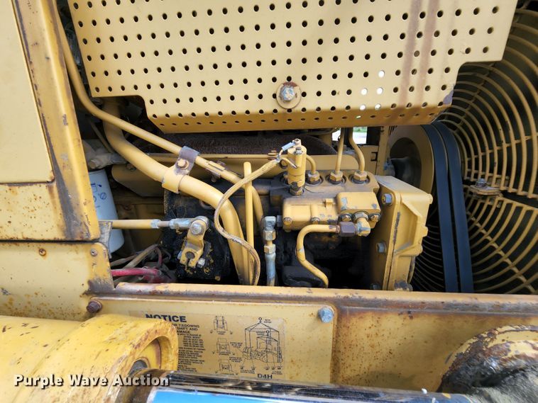 image for item MK9099 1993 Caterpillar D4H LGP  dozer