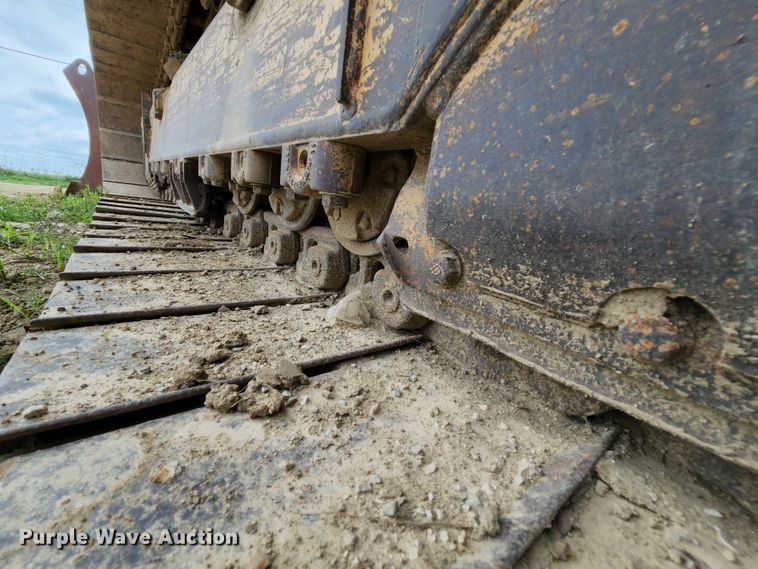 image for item MK9099 1993 Caterpillar D4H LGP  dozer