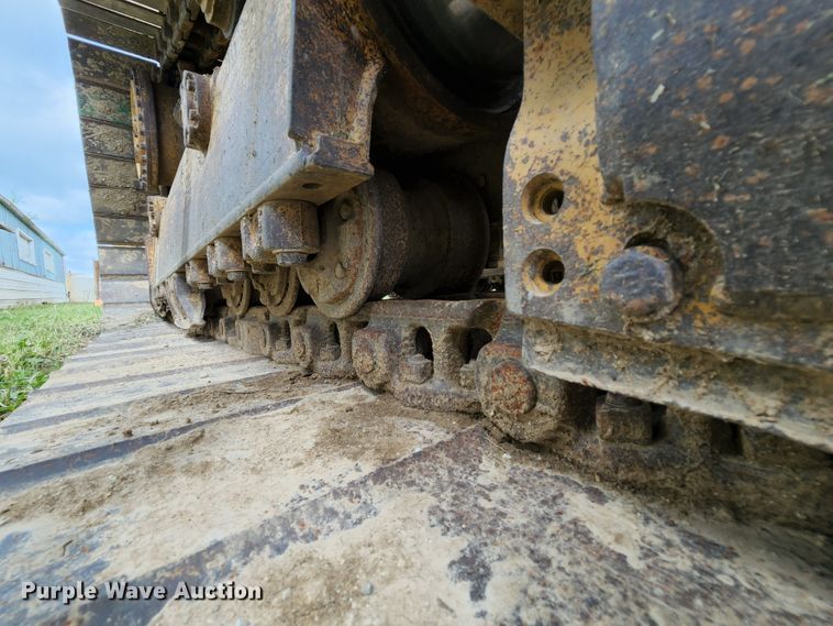 image for item MK9099 1993 Caterpillar D4H LGP  dozer