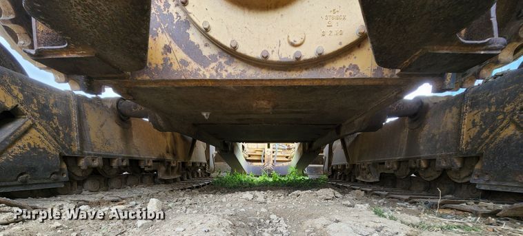 image for item MK9099 1993 Caterpillar D4H LGP  dozer