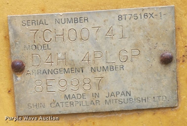 image for item MK9099 1993 Caterpillar D4H LGP  dozer
