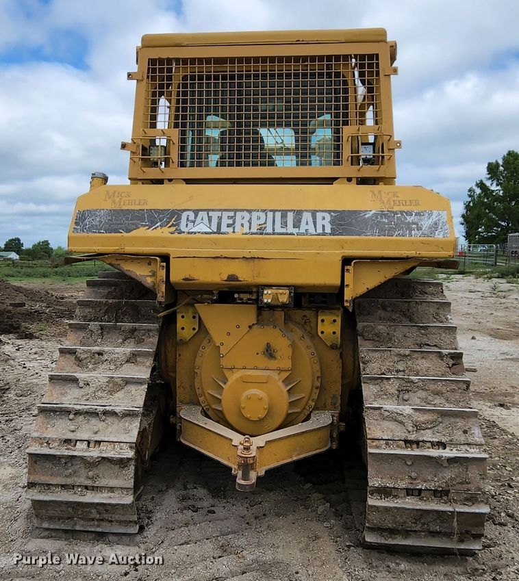 image for item MK9100 1991 Caterpillar D6H  dozer
