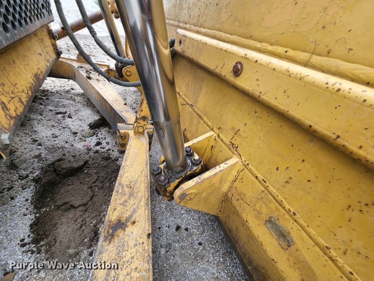 image for item MK9100 1991 Caterpillar D6H  dozer