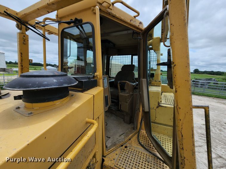 image for item MK9100 1991 Caterpillar D6H  dozer