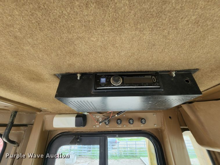 image for item MK9100 1991 Caterpillar D6H  dozer