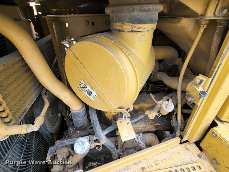 image for item MK9100 1991 Caterpillar D6H  dozer