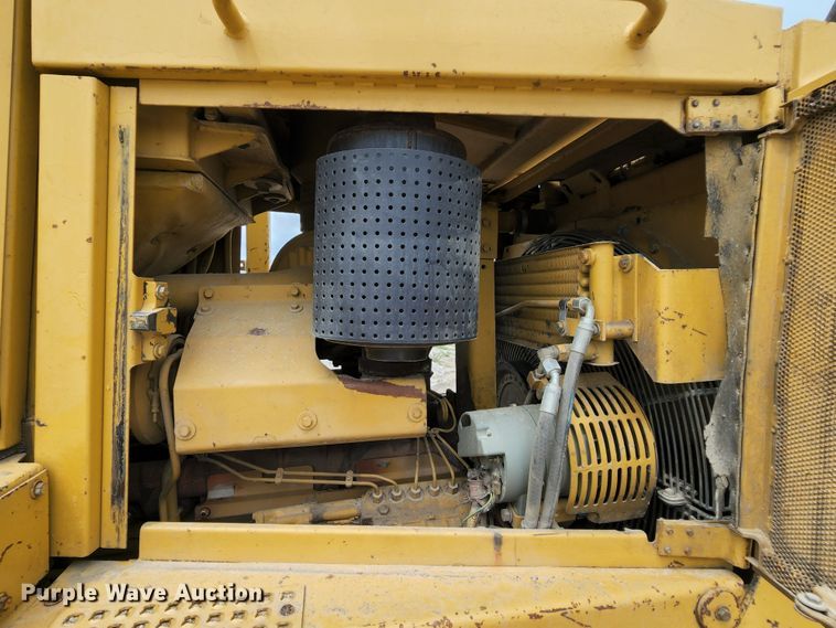 image for item MK9100 1991 Caterpillar D6H  dozer