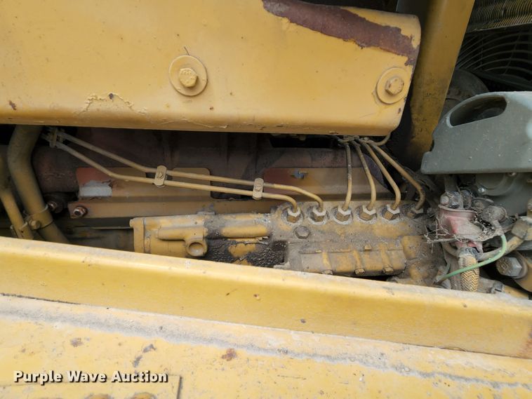 image for item MK9100 1991 Caterpillar D6H  dozer