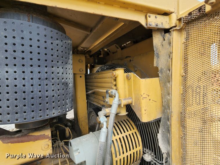 image for item MK9100 1991 Caterpillar D6H  dozer