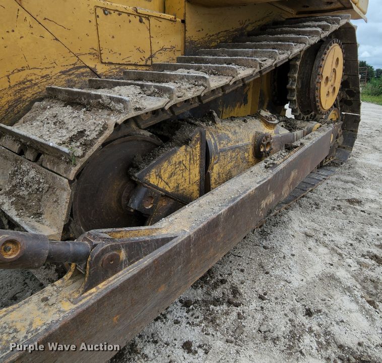 image for item MK9100 1991 Caterpillar D6H  dozer