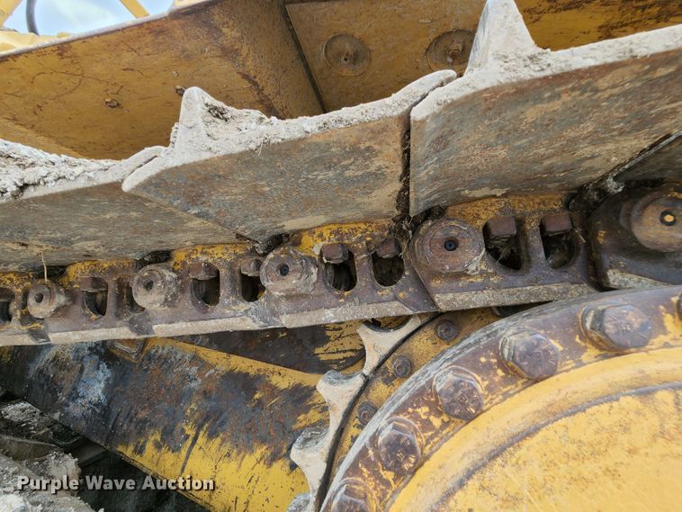 image for item MK9100 1991 Caterpillar D6H  dozer