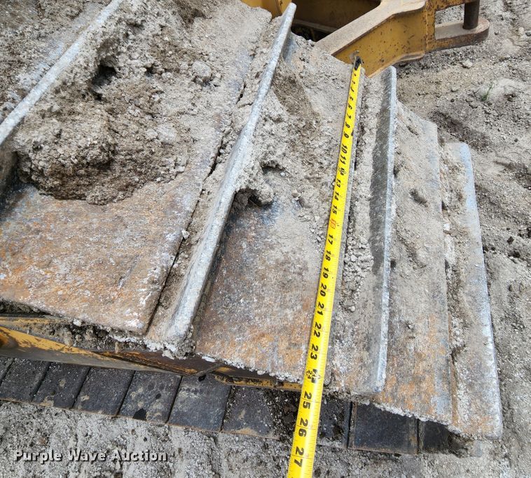 image for item MK9100 1991 Caterpillar D6H  dozer