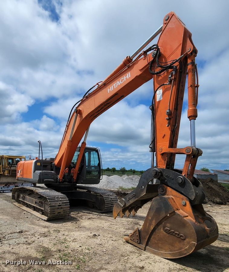 image for item MK9101 2010 Hitachi ZX350LC-3  excavator