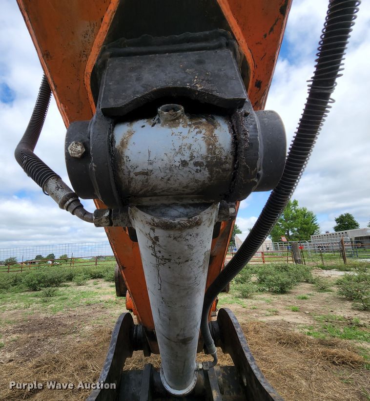 image for item MK9101 2010 Hitachi ZX350LC-3  excavator