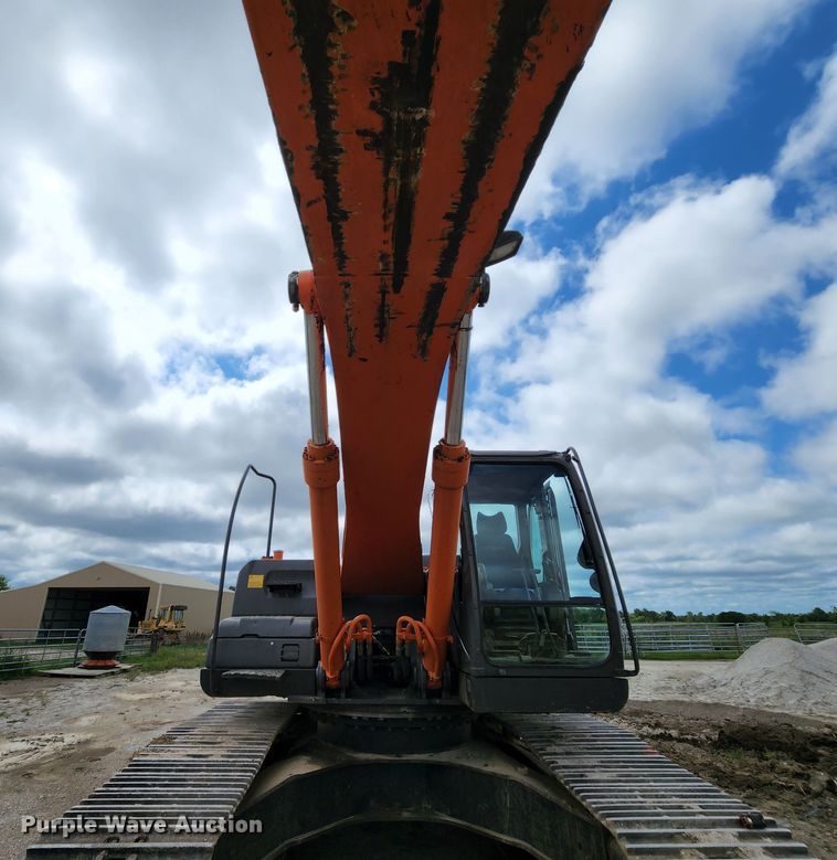 image for item MK9101 2010 Hitachi ZX350LC-3  excavator