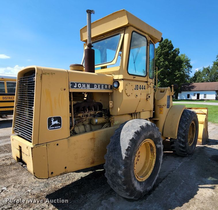 1978 John Deere JD444 wheel loader in Vanduser, MO Item MK9173 sold