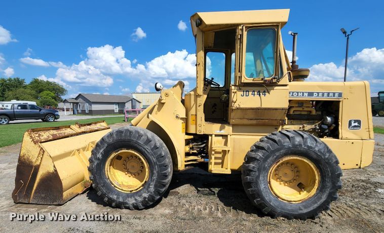 image for item MK9173 1978 John Deere JD444  wheel loader