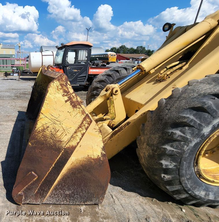image for item MK9173 1978 John Deere JD444  wheel loader